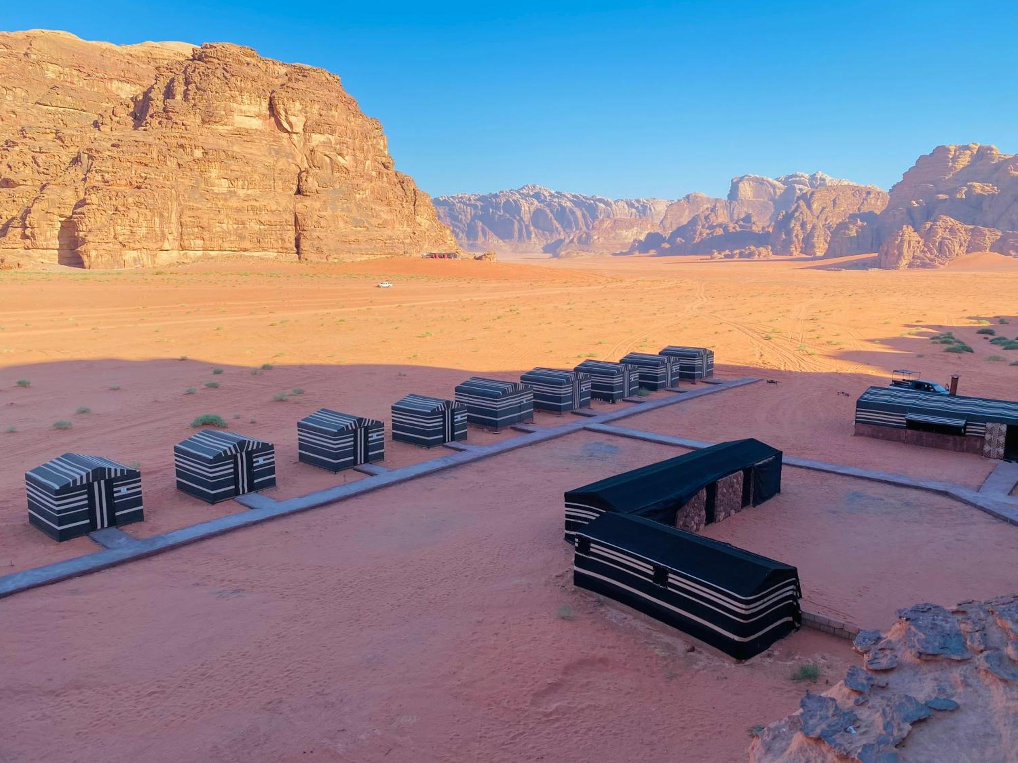 Bedouin Memories Camp Bed & Breakfast Wadi Rum Exterior photo