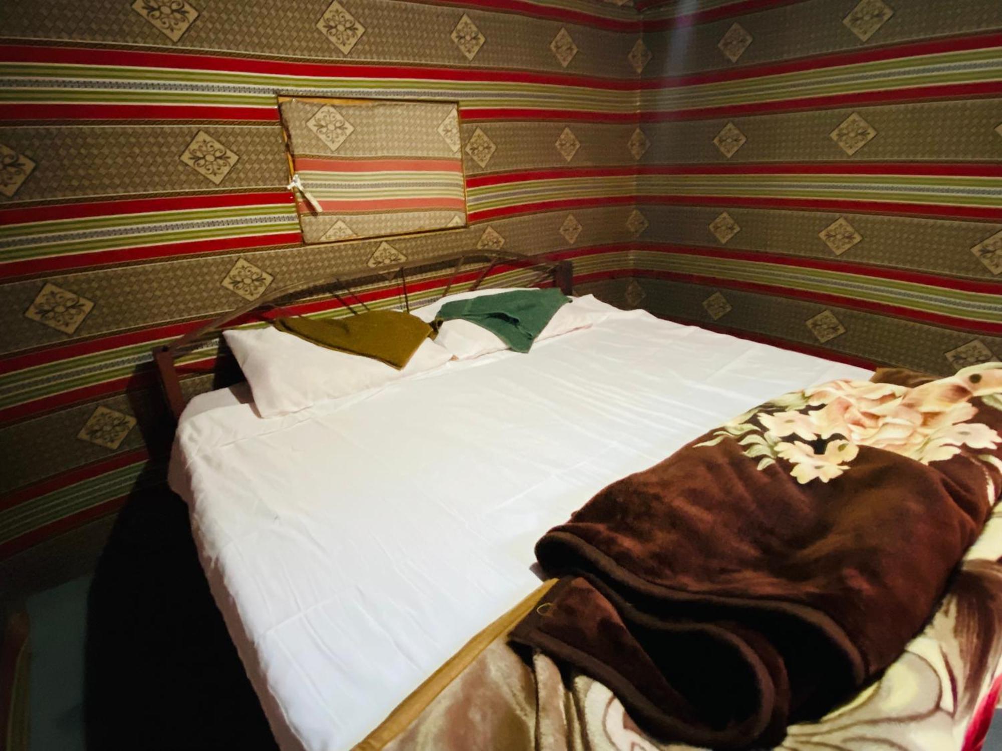 Bedouin Memories Camp Bed & Breakfast Wadi Rum Exterior photo