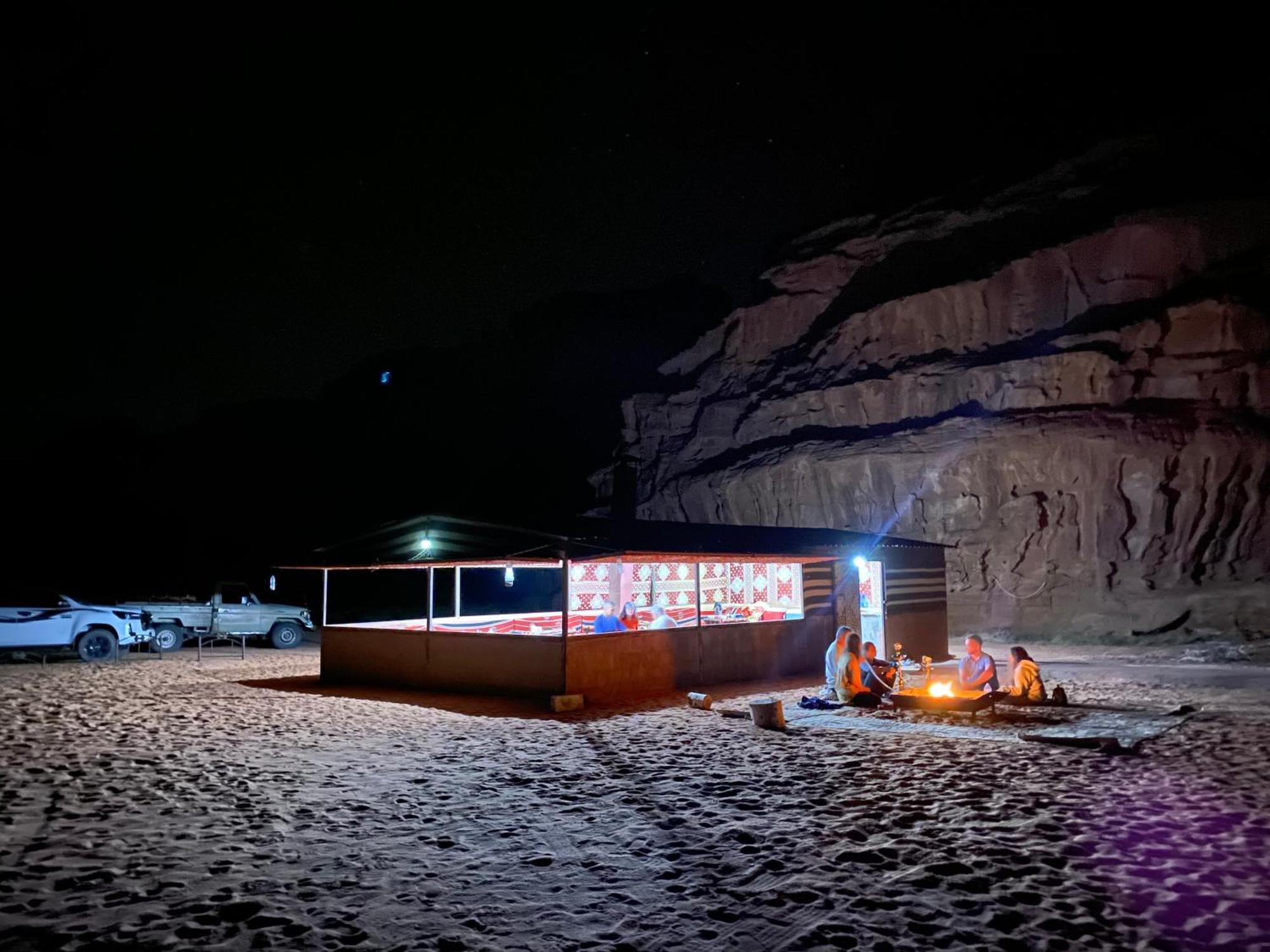 Bedouin Memories Camp Bed & Breakfast Wadi Rum Exterior photo